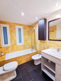 12-53013098fcab6c38b1379cd33298e050