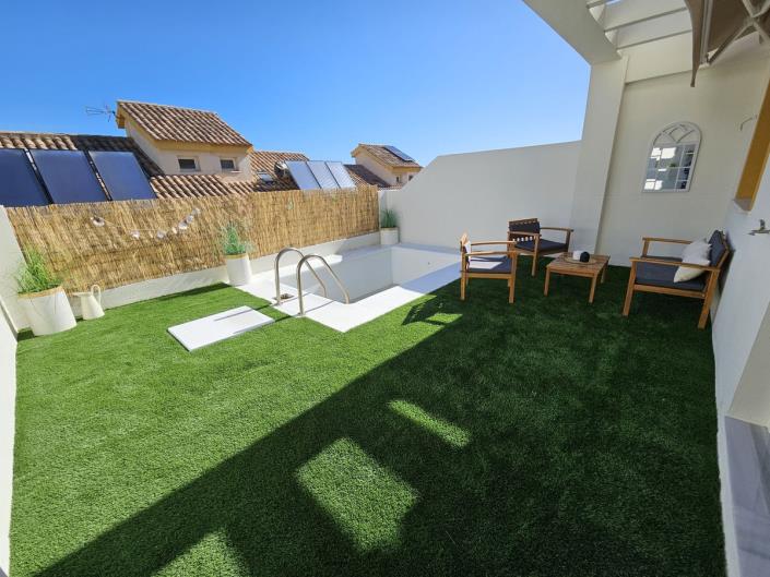 Image No.2-3 Bed Townhouse for sale