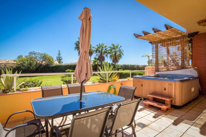 Image No.2-2 Bed Chalet for sale