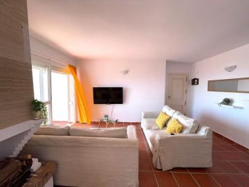 3-e898b2bb2a2fdfd06d2c39894dce8316