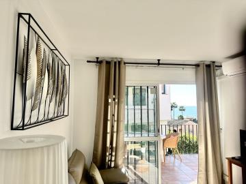 7-aa4cc561180b369757c0bb4af9886cd3