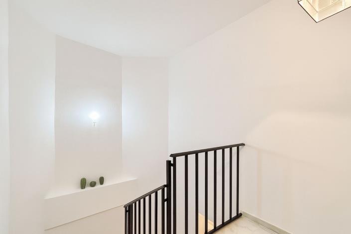 Image No.13-2 Bed Duplex for sale