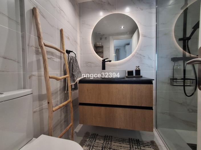 Image No.8-3 Bed Apartment for sale