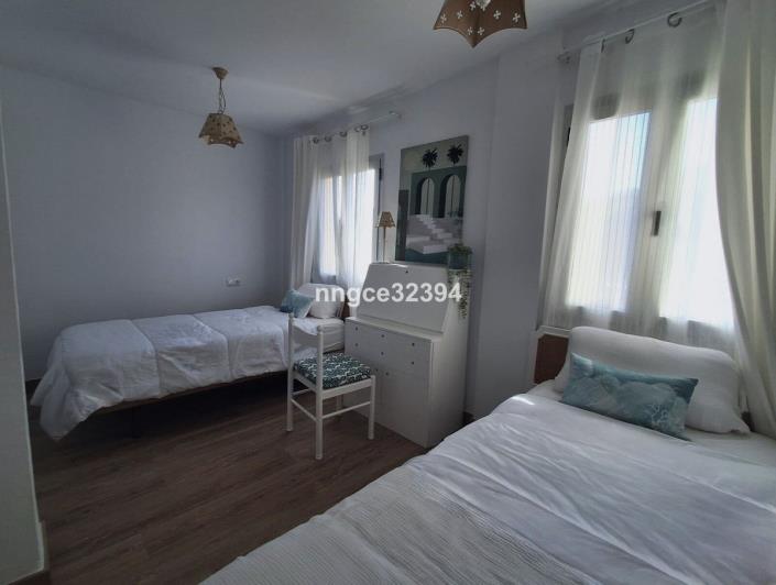 Image No.13-3 Bed Apartment for sale