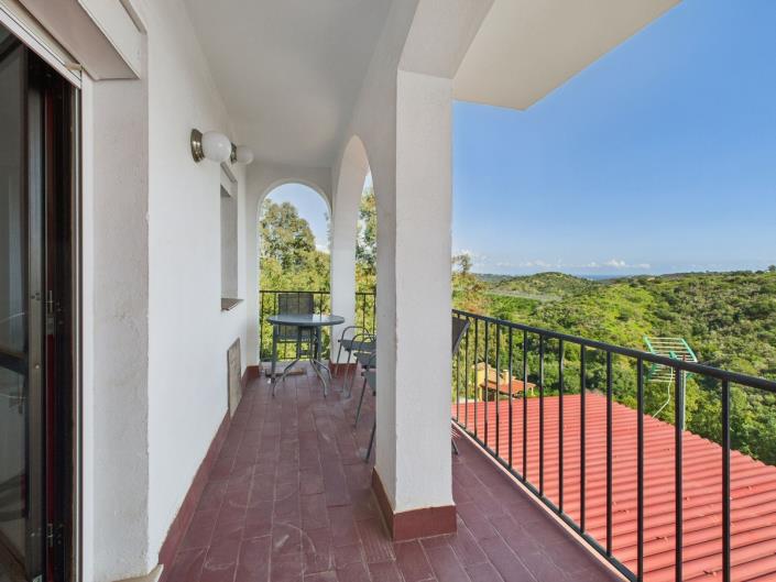 Image No.14-3 Bed Apartment for sale