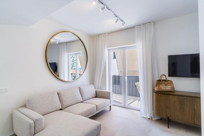 Image No.2-3 Bed Apartment for sale