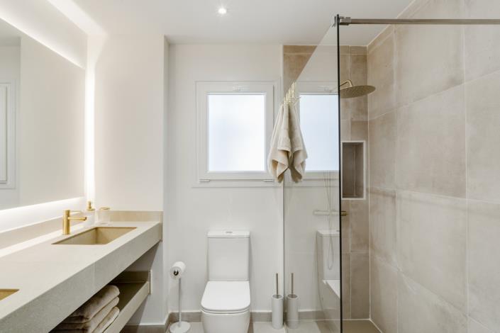 Image No.9-3 Bed Apartment for sale