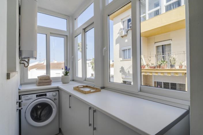 Image No.10-3 Bed Apartment for sale