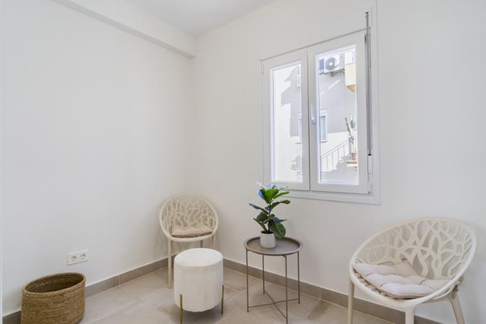 Image No.17-3 Bed Apartment for sale