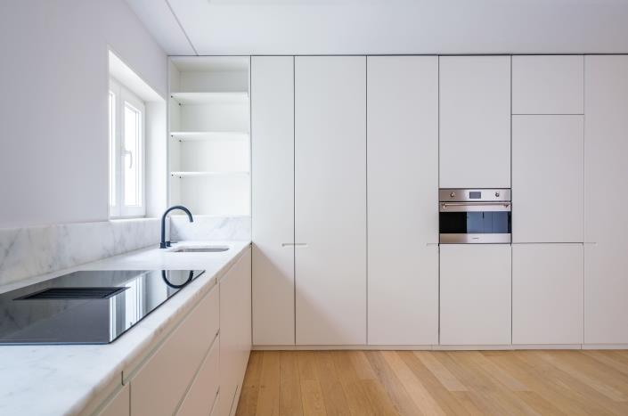 Image No.12-3 Bed Apartment for sale