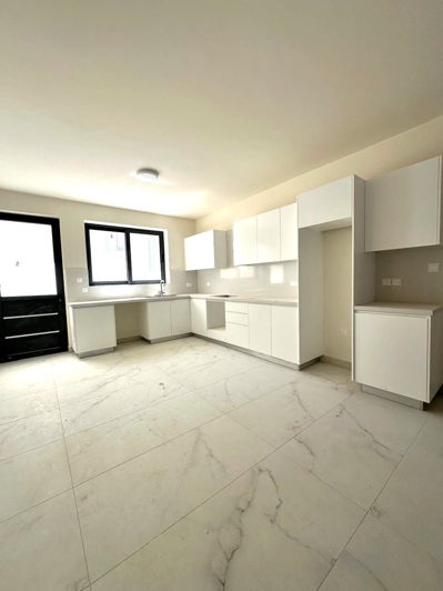 Image No.6-3 Bed Apartment for sale