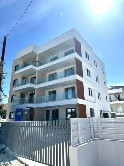 Image No.8-3 Bed Apartment for sale