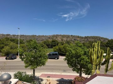 o1j0hpg6i6m0r7ht13knc2l19ug2e