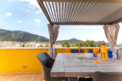 12-Roof-terrace-mountain-view