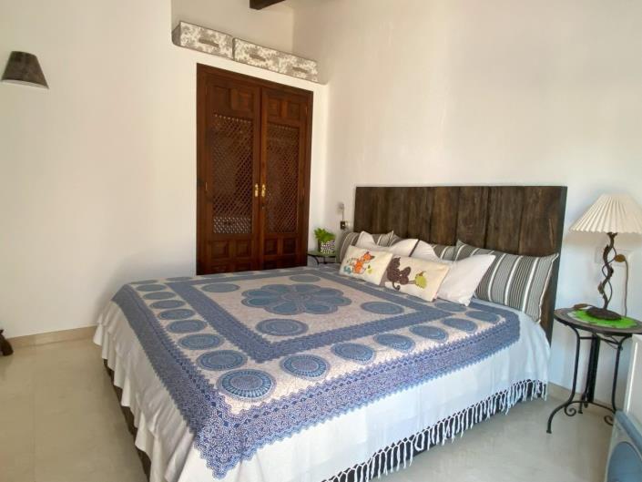 Image No.8-2 Bed Apartment for sale