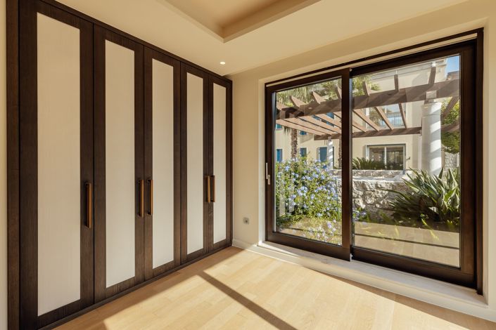 Image No.18-3 Bed Villa for sale