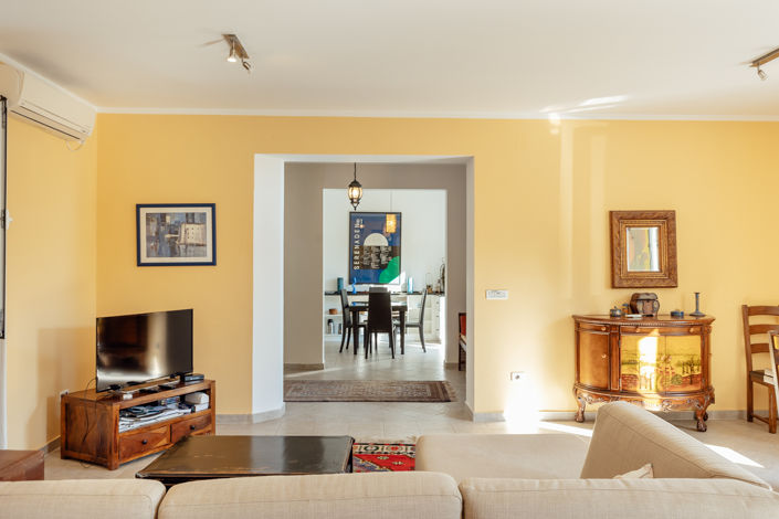 Image No.9-4 Bed Villa for sale