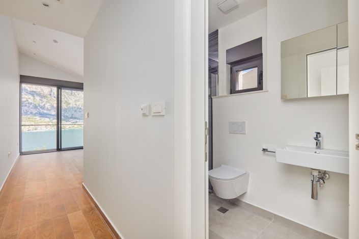 Image No.19-4 Bed Villa for sale