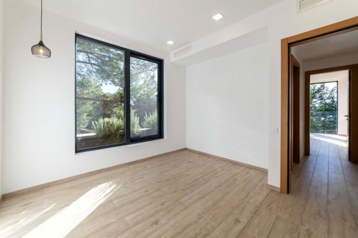 Image No.23-3 Bed Villa for sale