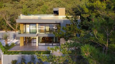 2-kotor-kavac-a-contemporary-family-villa-wit