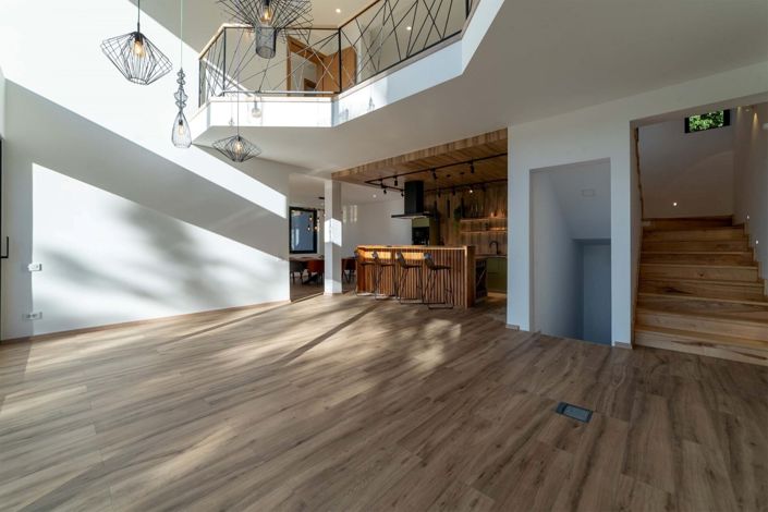 Image No.8-3 Bed Villa for sale