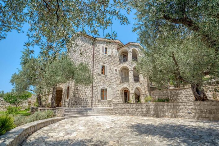 Image No.2-Villa de 4 chambres à vendre à Budva