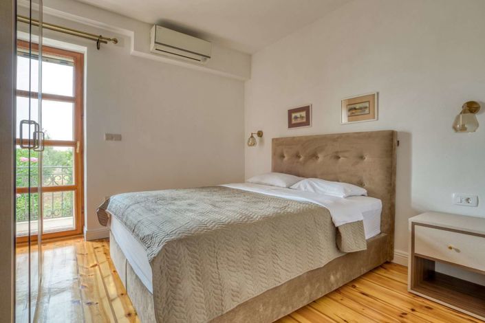 Image No.20-Villa de 4 chambres à vendre à Budva