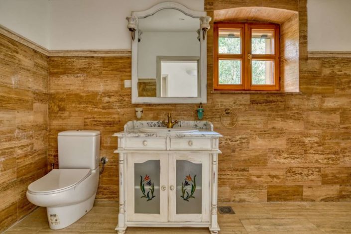 Image No.22-Villa de 4 chambres à vendre à Budva