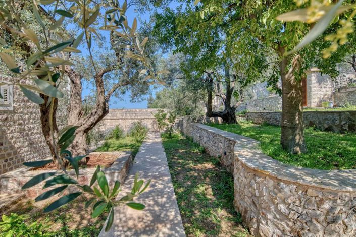 Image No.26-Villa de 4 chambres à vendre à Budva