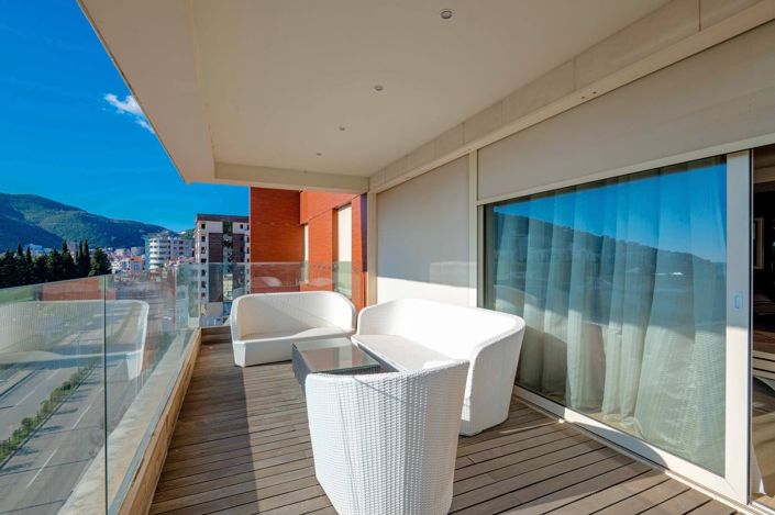 Image No.6-4 Bed Apartment for sale