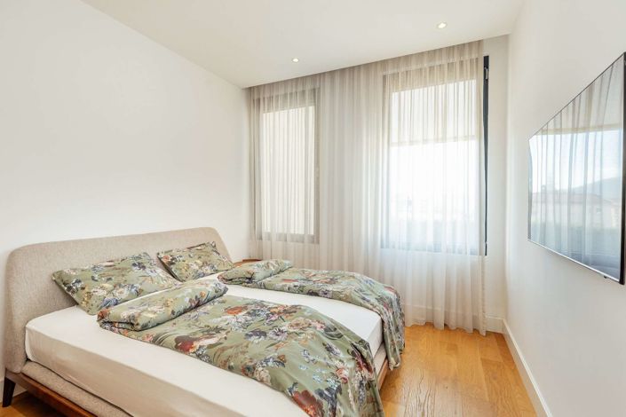 Image No.8-2 Bed Apartment for sale