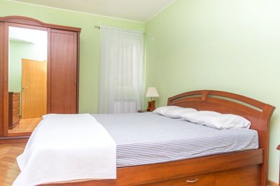 7-waterside-two-bedroom-apartment-sveti-stefa