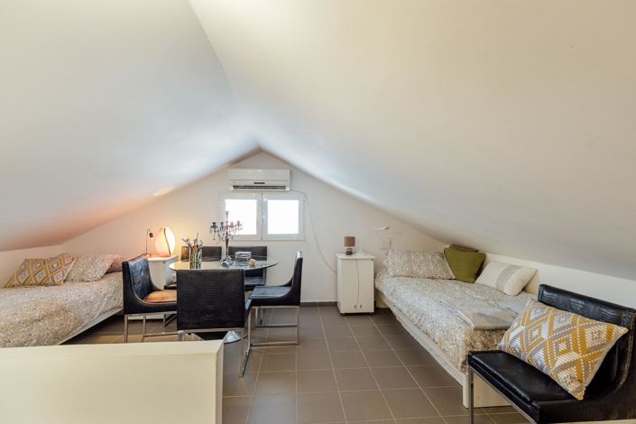 Image No.14-3 Bed Apartment for sale