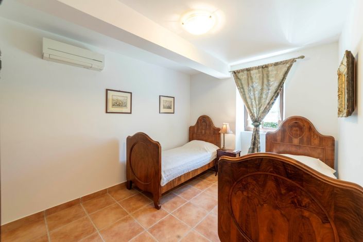 Image No.16-3 Bed Apartment for sale