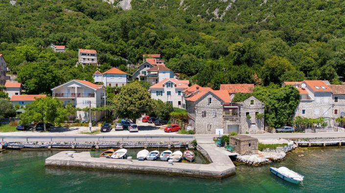 Image No.21-3 Bed Apartment for sale