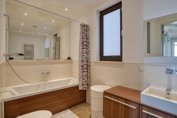 Image No.17-2 Bed Apartment for sale