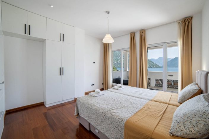 Image No.22-Villa de 4 chambres à vendre à Kotor