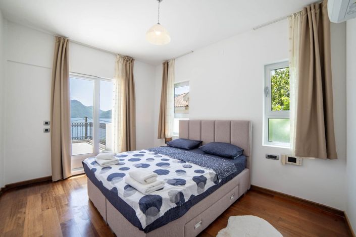 Image No.25-Villa de 4 chambres à vendre à Kotor