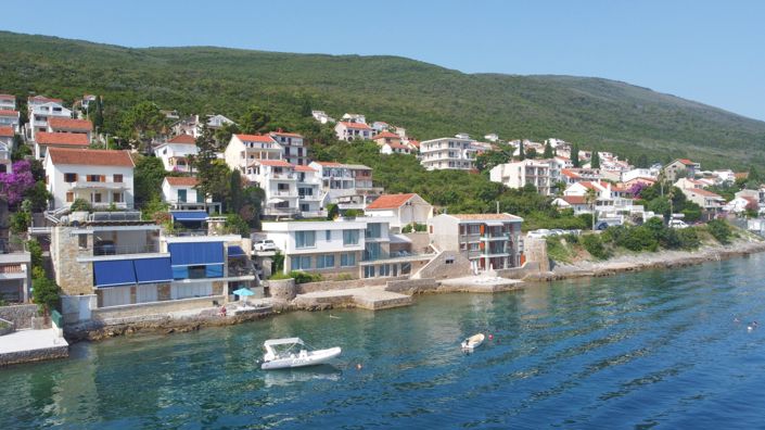 Image No.6-Maison de 4 chambres à vendre à Tivat