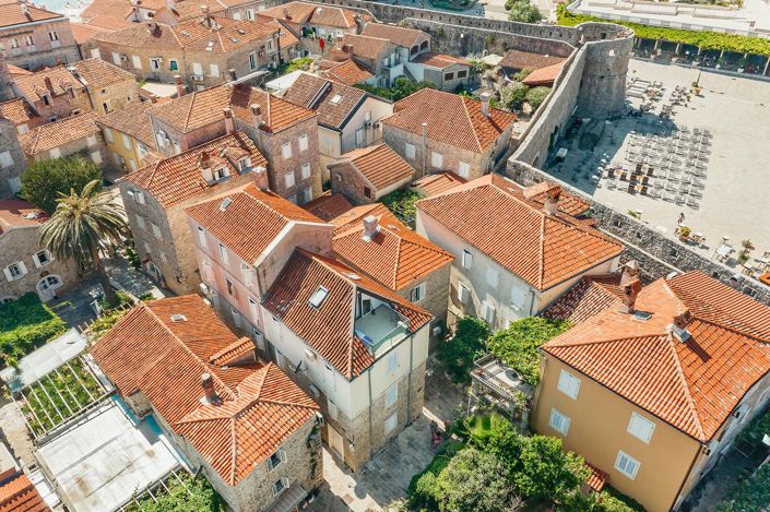 Image No.4-3 Bed Commercial for sale