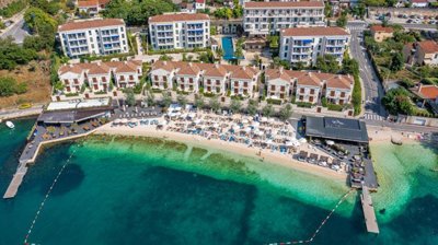 1-kotor-dobrota-three-bedroom-palazzo-style-v