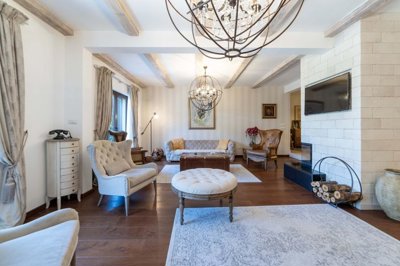 8-kotor-dobrota-three-bedroom-palazzo-style-v