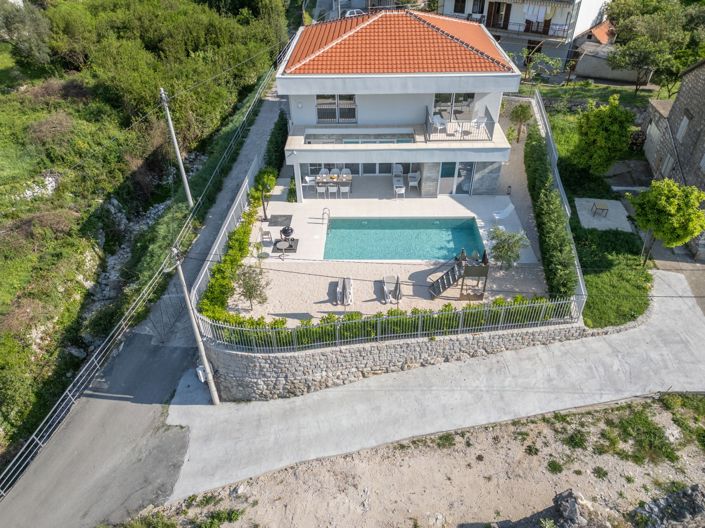 Image No.3-Maison de 3 chambres à vendre à Kotor