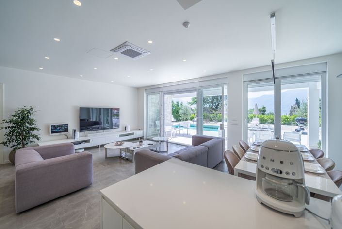 Image No.7-Maison de 3 chambres à vendre à Kotor