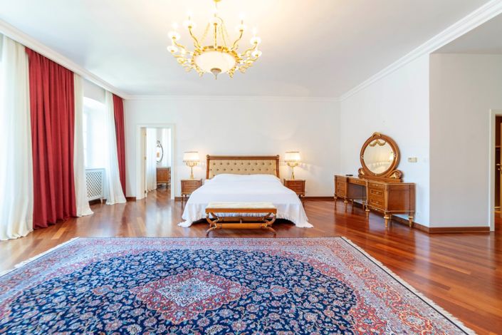 Image No.17-Villa de 7 chambres à vendre à Dobrota