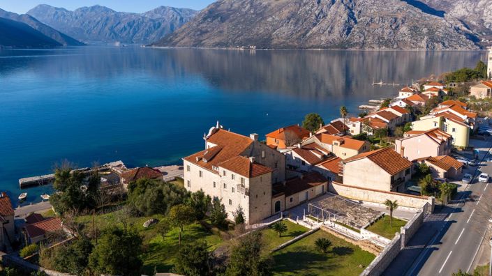 Image No.24-Villa de 7 chambres à vendre à Dobrota