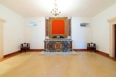 3-kotor-dobrota-historical-stone-palace-on-th