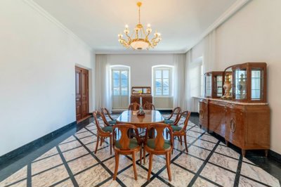 6-kotor-dobrota-historical-stone-palace-on-th