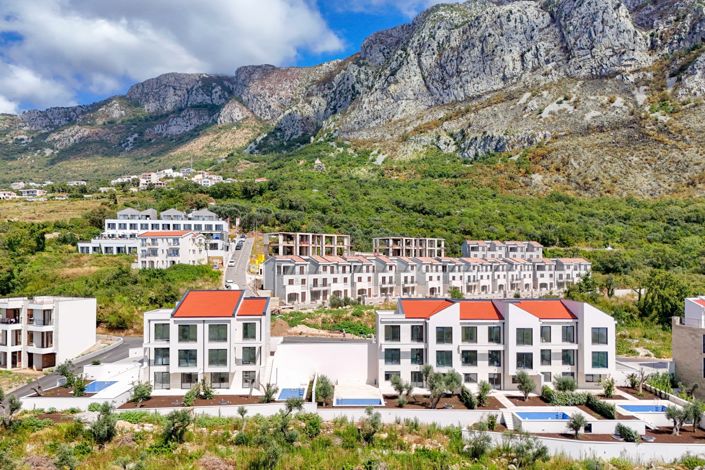 Image No.19-Maison de 4 chambres à vendre à Budva