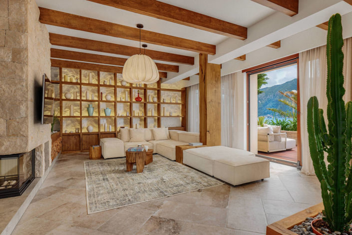 Image No.10-4 Bed Villa for sale